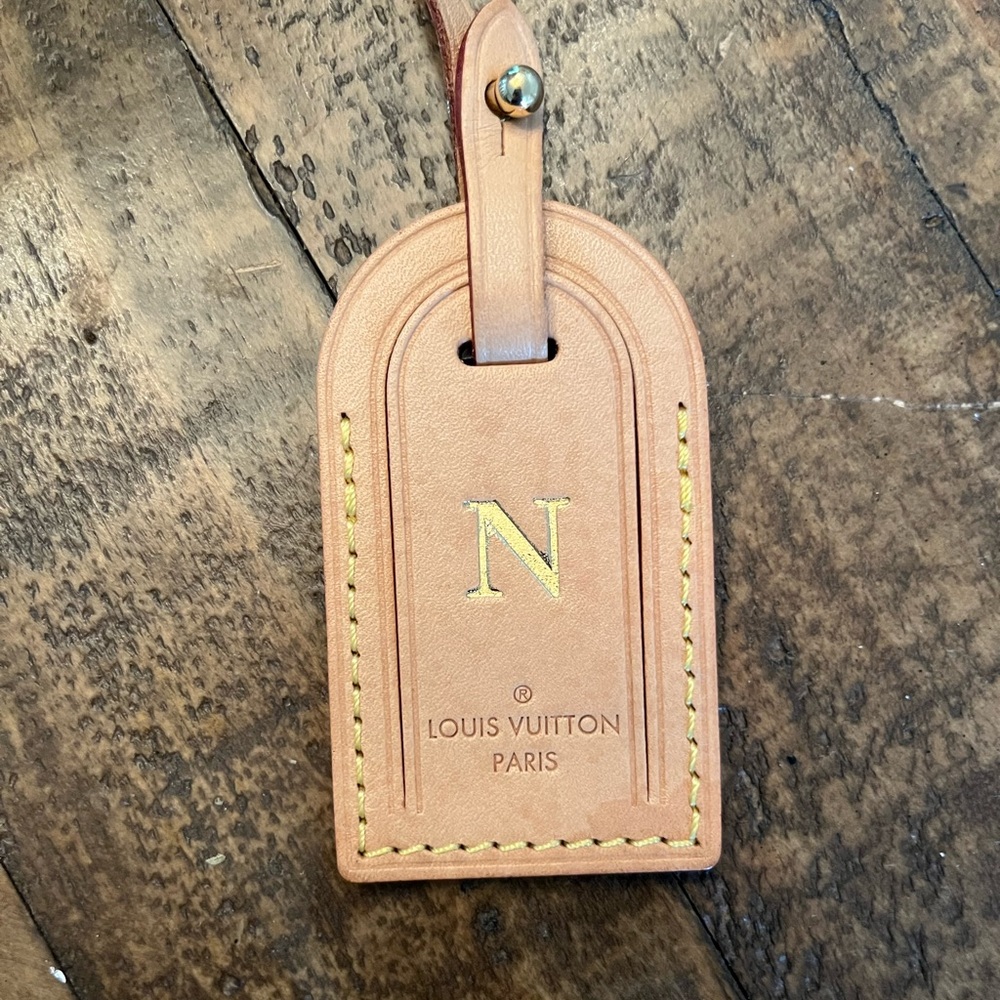 Louis Vuitton custom bag tag N